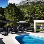 La Apartamento Baška Voda