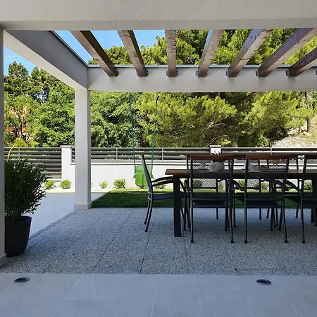 La Apartamento Baška Voda