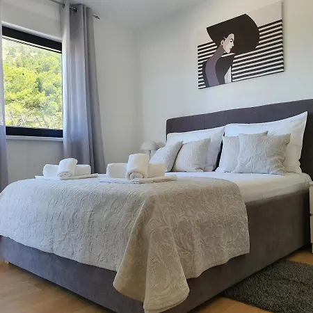 Apartmán La *